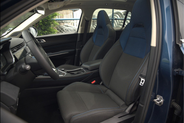 Lynk & Co 01 1.5 | Panoramadak | Stoelverwarming | Keyless | Apple Carplay | Adaptive Cruise Control | Infinity | Navigatie | Camera | Parkeersensoren | SOH 99,02% |