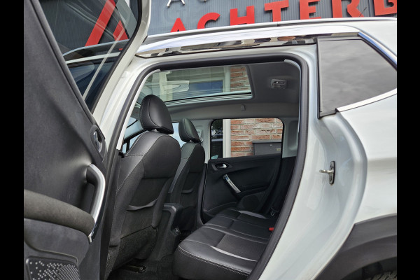 Peugeot 2008 1.2 PureTech GT-line Panoramadak! Trekhaak! Carplay! Airco/Clima! Cruise Control! Nette/Mooie Auto!