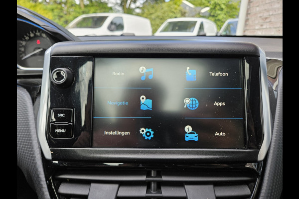 Peugeot 2008 1.2 PureTech GT-line Panoramadak! Trekhaak! Carplay! Airco/Clima! Cruise Control! Nette/Mooie Auto!