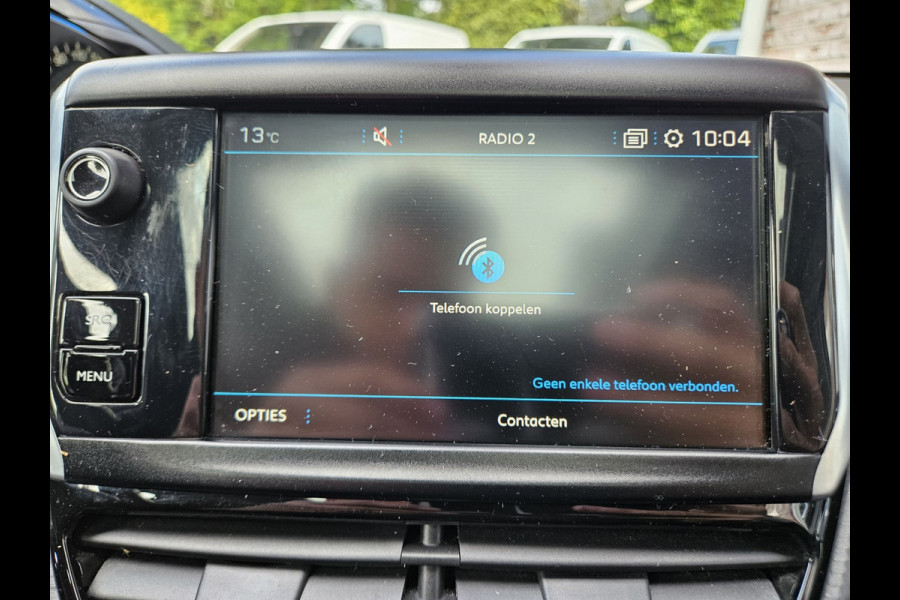 Peugeot 2008 1.2 PureTech GT-line Panoramadak! Trekhaak! Carplay! Airco/Clima! Cruise Control! Nette/Mooie Auto!
