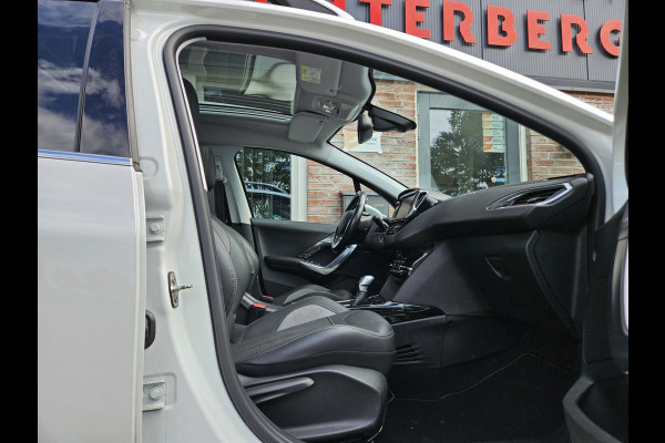 Peugeot 2008 1.2 PureTech GT-line Panoramadak! Trekhaak! Carplay! Airco/Clima! Cruise Control! Nette/Mooie Auto!