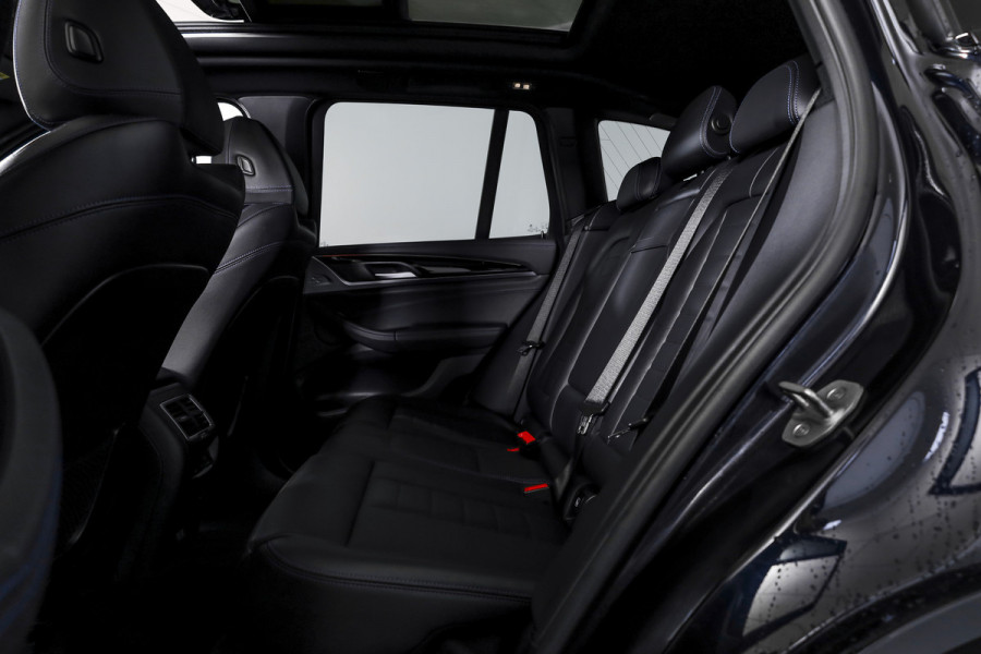 BMW iX3 High Executive M Sport 80 kWh | S/K-Panodak | Laser | Harman/Kardon | Dig. Cockpit | Adapt. Cruise | Stoelverw. | 360 camera | NAV+App. Connect | ECC | LM 20" |