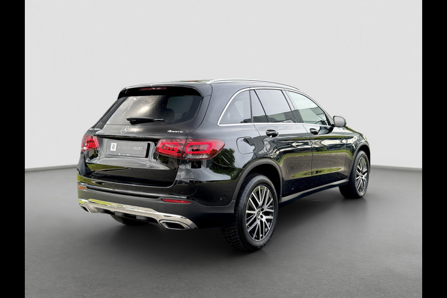 Mercedes-Benz GLC 300e 4MATIC AMG | Multibeam | Virtual | 360 | Sfeerverlichting | Dealer onderhouden | Dodehoek