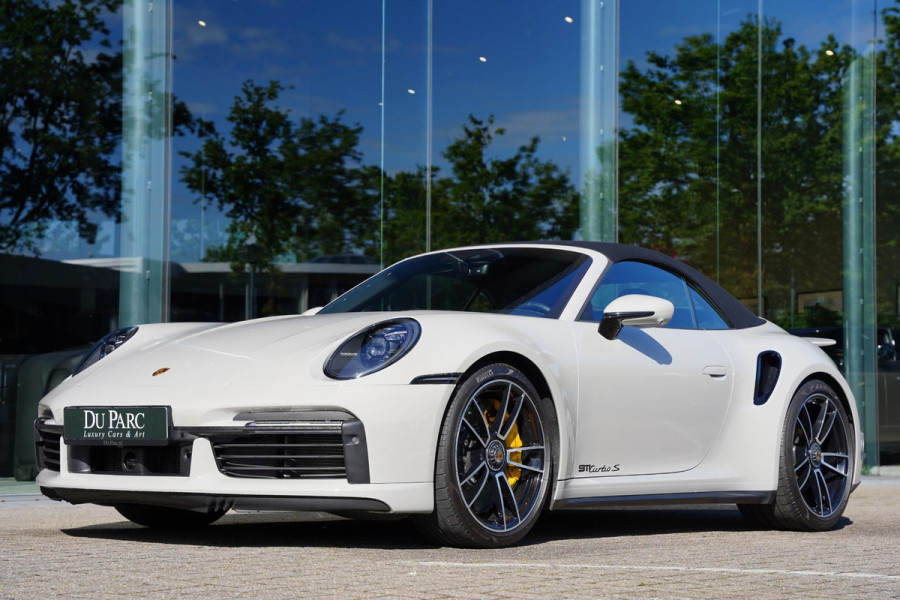 Porsche 911 992 Cabriolet 3.8 Turbo S / 15 D.Km / Burmester / Lifting