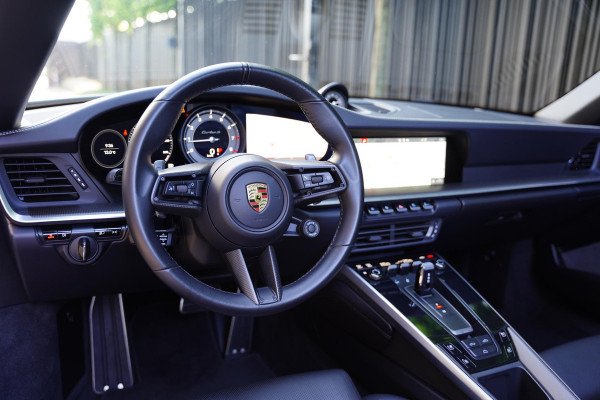 Porsche 911 992 Cabriolet 3.8 Turbo S / 15 D.Km / Burmester / Lifting