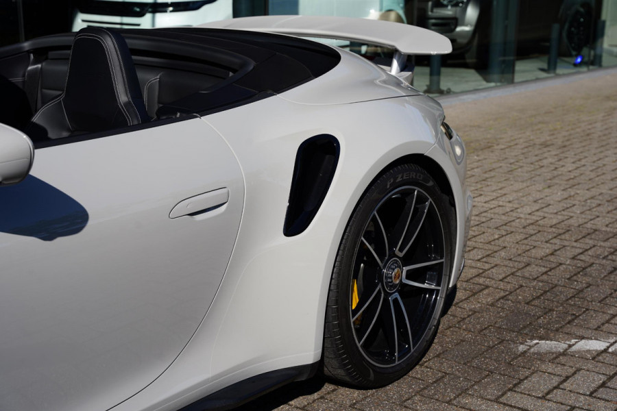 Porsche 911 992 Cabriolet 3.8 Turbo S / 15 D.Km / Burmester / Lifting