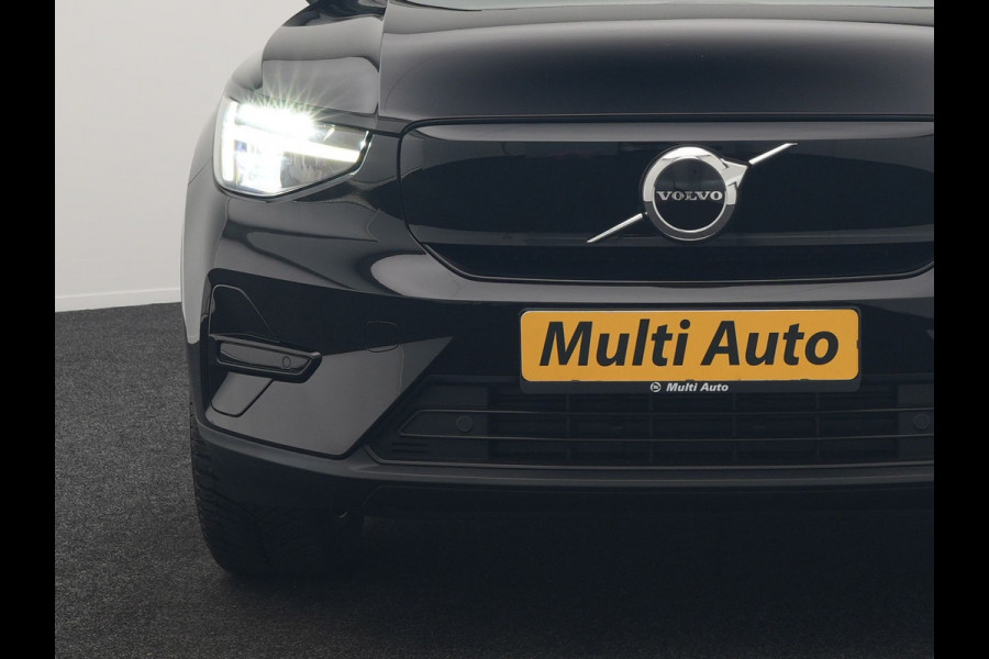Volvo XC40 Recharge 67 kWh 231pk Dealer O.H. | Trekhaak Af Fabriek | Warmtepomp | Camera | Google Assistent | 19"L.M | Sportstoelen & Stuur Verwarmd | Standkachel | Apple Carplay | Cruise Control | DAB |