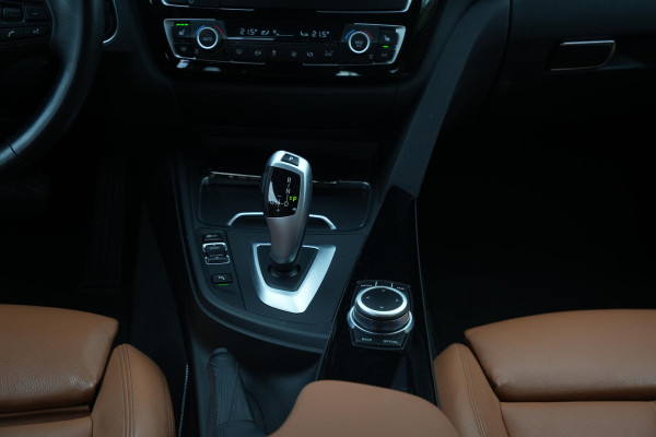 BMW 4 Serie Gran Coupé 420i High Executive Camera Navigatie Cruise Clima Sport Leder Carplay
