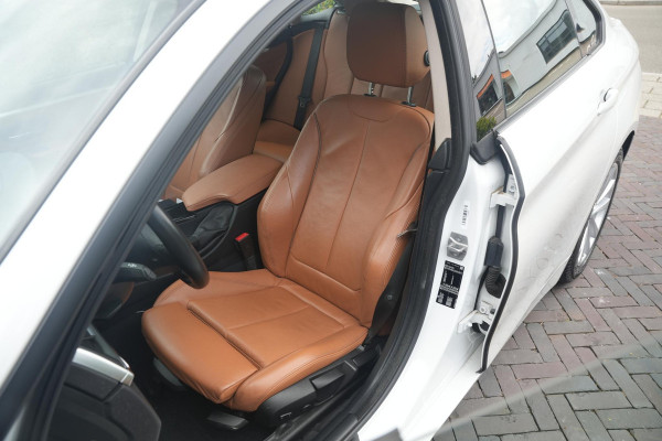 BMW 4 Serie Gran Coupé 420i High Executive Camera Navigatie Cruise Clima Sport Leder Carplay