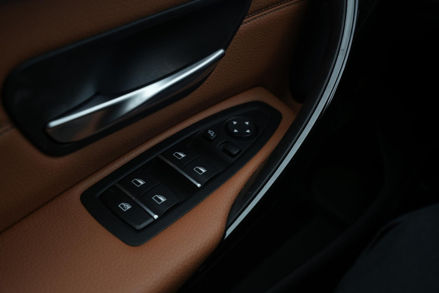 BMW 4 Serie Gran Coupé 420i High Executive Camera Navigatie Cruise Clima Sport Leder Carplay