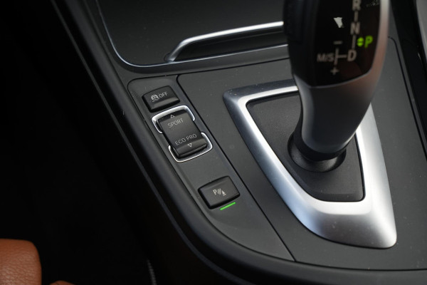 BMW 4 Serie Gran Coupé 420i High Executive Camera Navigatie Cruise Clima Sport Leder Carplay
