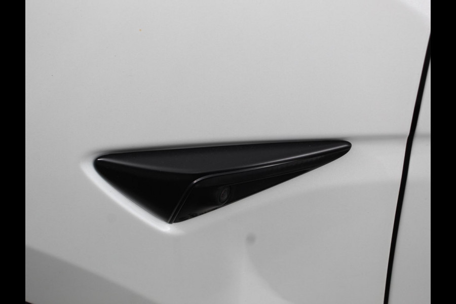 Tesla Model Y Performance Long Range AWD 75 kWh Climate control Adaptieve cruise control Achteruitrijcamera Panoramadak Keyless Stuurverwarming Stoelverwarming LED Navigatie Parkeersensoren Trekhaak