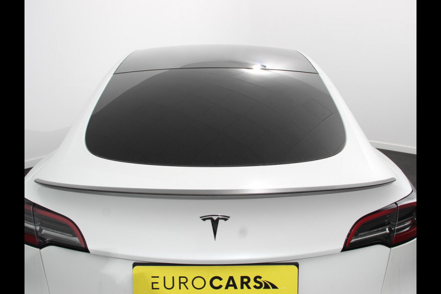 Tesla Model Y Performance Long Range AWD 75 kWh Climate control Adaptieve cruise control Achteruitrijcamera Panoramadak Keyless Stuurverwarming Stoelverwarming LED Navigatie Parkeersensoren Trekhaak