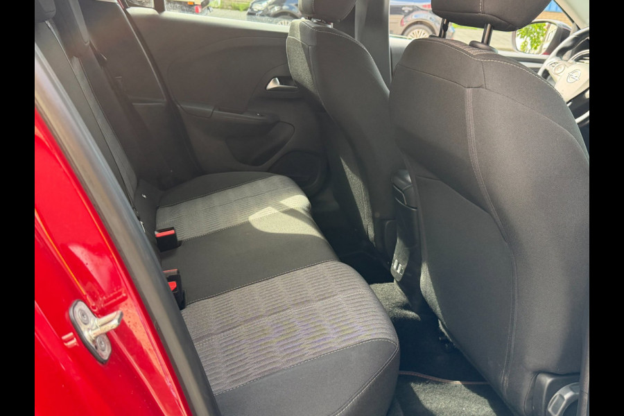 Opel Corsa 1.2 Edition - Apple CarPlay / Navigatie I Airco I Sport velgen I PDC I Stoel verwarming I Dealer onderhouden