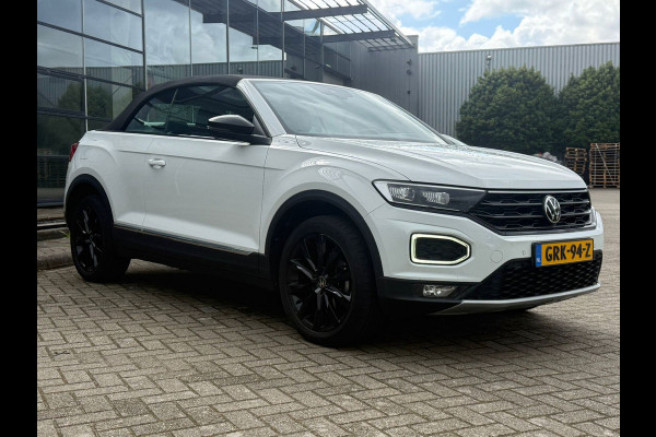 Volkswagen T-Roc Cabrio 1.5 TSI Black-Style/BEATS/DODEHOEK/PDC/DIGITAL DASH/TREKHAAK