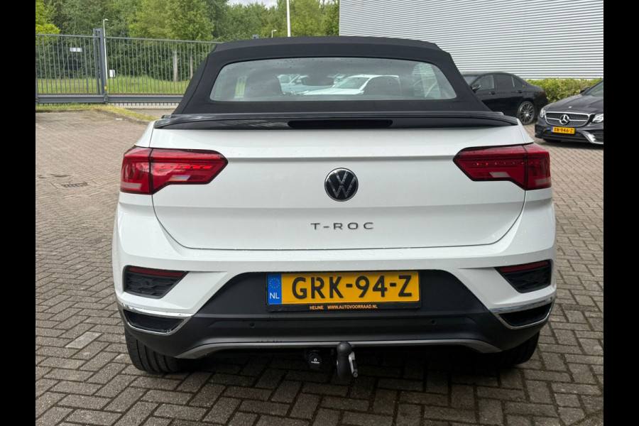 Volkswagen T-Roc Cabrio 1.5 TSI Black-Style/BEATS/DODEHOEK/PDC/DIGITAL DASH/TREKHAAK