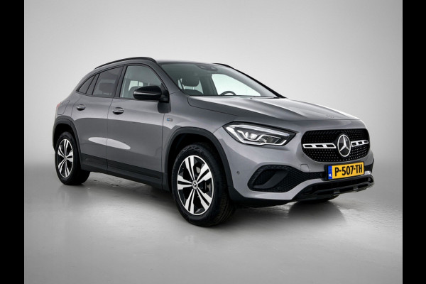 Mercedes-Benz GLA 250 e Progressive | Achteruitrijcamera | Sfeerverlichting | Navigatie | EASY PACK achterklep | Inclusief 24 maanden Mercedes-Benz Certified garantie voor Europa.