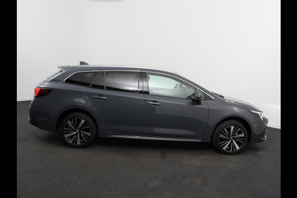 Toyota Corolla Touring Sports Automaat Hybrid 140 Active Camera Navigatie Apple Carplay/Android Auto Climate Control Parkeer sensoren Lichtmetalen Velgen