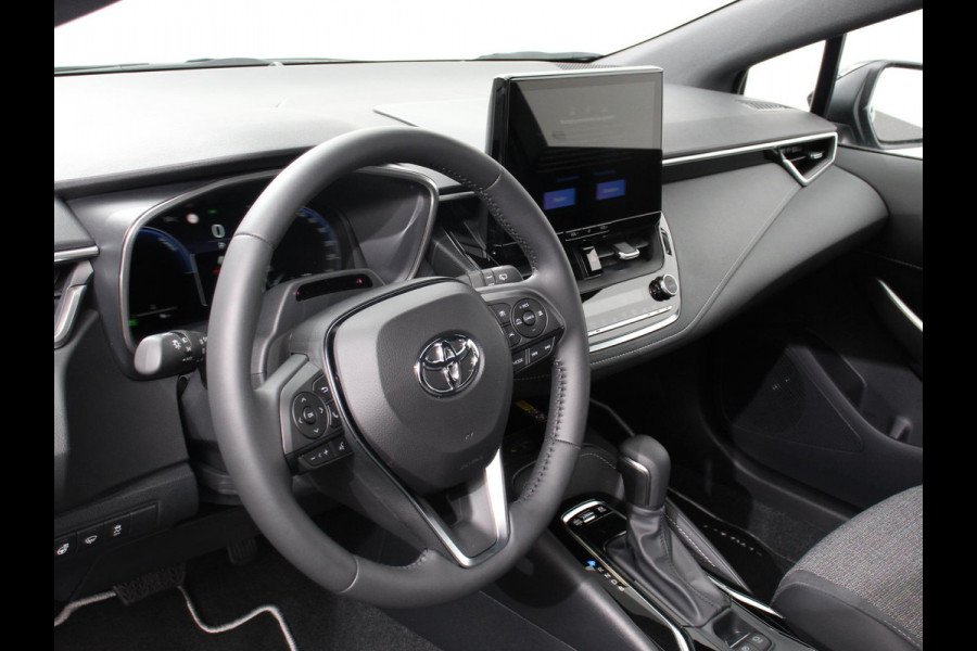 Toyota Corolla Touring Sports Automaat Hybrid 140 Active Camera Navigatie Apple Carplay/Android Auto Climate Control Parkeer sensoren Lichtmetalen Velgen