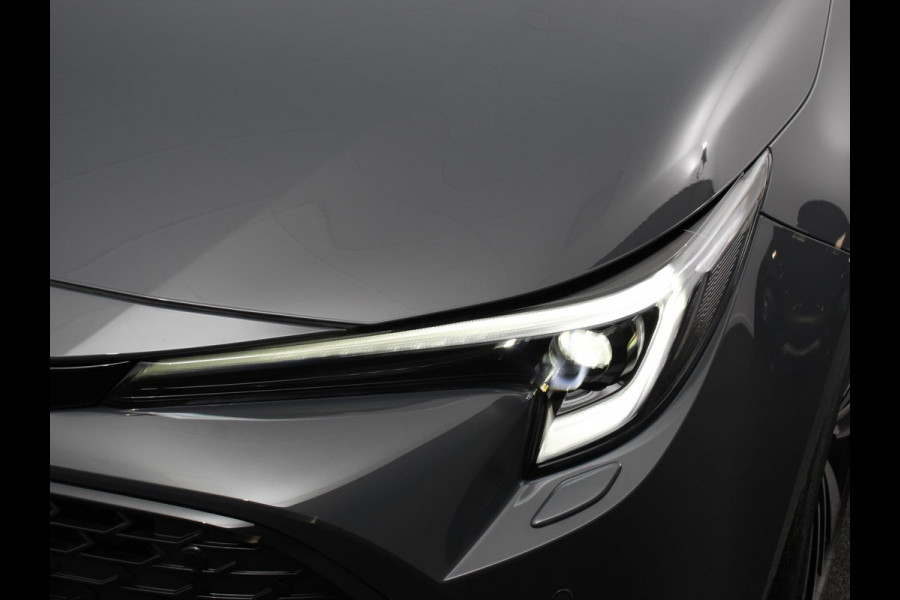 Toyota Corolla Touring Sports Automaat Hybrid 140 Active Camera Navigatie Apple Carplay/Android Auto Climate Control Parkeer sensoren Lichtmetalen Velgen