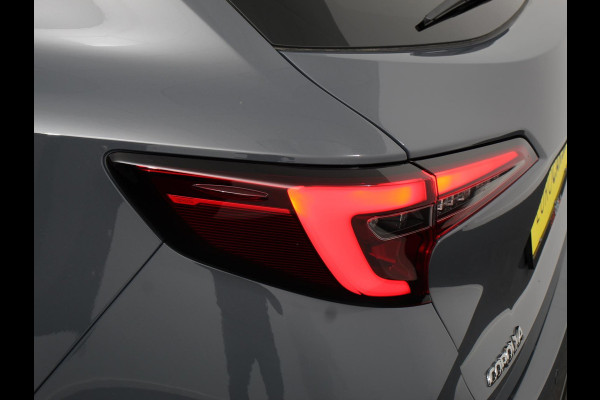 Toyota Corolla Touring Sports Automaat Hybrid 140 Active Camera Navigatie Apple Carplay/Android Auto Climate Control Parkeer sensoren Lichtmetalen Velgen