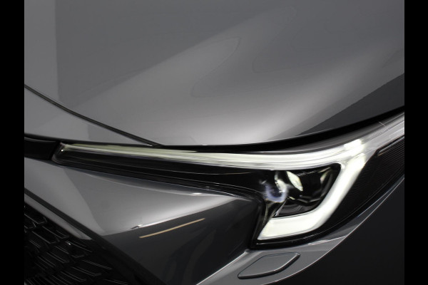 Toyota Corolla Touring Sports Automaat Hybrid 140 Active Camera Navigatie Apple Carplay/Android Auto Climate Control Parkeer sensoren Lichtmetalen Velgen