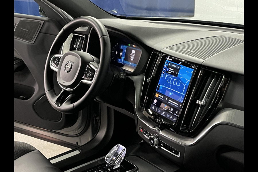 Volvo XC60 2.0 T6 Plug-in hybrid AWD Plus Dark Open dak | Adapt. Cruise | 360 camera | Stuur-/stoelverwarming | Harman Kardon | Memory