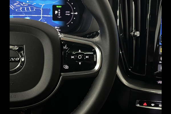 Volvo XC60 2.0 T6 Plug-in hybrid AWD Plus Dark Open dak | Adapt. Cruise | 360 camera | Stuur-/stoelverwarming | Harman Kardon | Memory