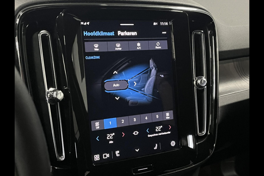 Volvo XC40 Single motor Plus Trekhaak | Adapt. Cruise | Stuur-/stoelverwarming | Achteruitrij camera | Carplay | Bliss