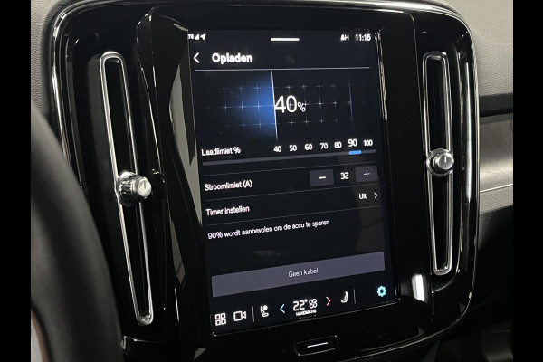Volvo XC40 Single motor Plus Trekhaak | Adapt. Cruise | Stuur-/stoelverwarming | Achteruitrij camera | Carplay | Bliss