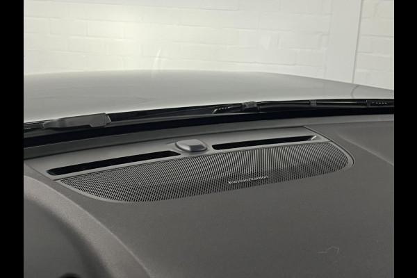 Volvo XC40 Recharge Single motor Ultimate Open dak | Adapt. Cruise | 360 camera | Stuur-/stoelverwarming | Harman Kardon | Carplay