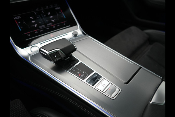 Audi A7 Sportback 50 TFSI e Quattro 2x S Line PHEV 299pk | Trekhaak Af Fabriek | Panodak | Head Up | Adaptive Cruise | Bang & Olufsen | 360 Camera | Alcantara Sportstoelen Memory & Verwarmd | Matrix LED | Stuur Verwarmd | Sfeerverlichting | Keyless | Plug In Hybrid |