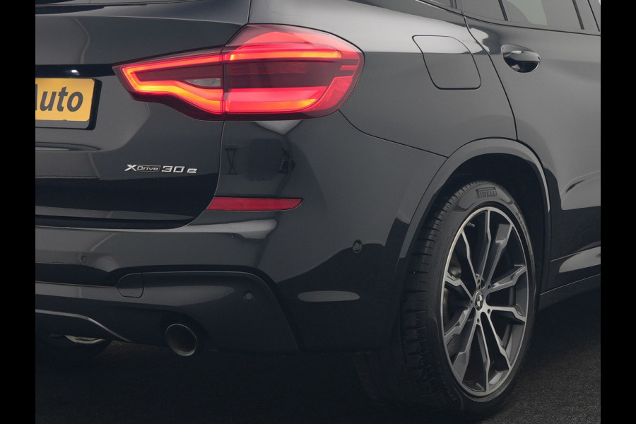 BMW X3 xDrive30e M Sport PHEV 293pk Dealer O.H. | Trekhaak Af Fabriek | Panodak | Head Up | 360 Camera | Adaptief Onderstel | Lederen Sportstoelen Memory & Verwarmd | Sfeerverlichting | Stuur Verwarmd | Keyless | Blis | Apple Carplay | Plug In Hybrid |