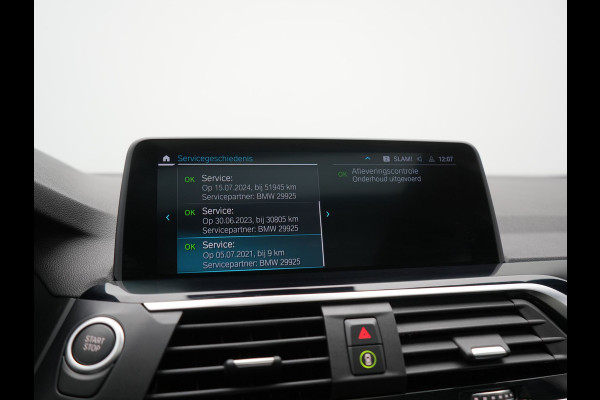 BMW X3 xDrive30e M Sport PHEV 293pk Dealer O.H. | Trekhaak Af Fabriek | Panodak | Head Up | 360 Camera | Adaptief Onderstel | Lederen Sportstoelen Memory & Verwarmd | Sfeerverlichting | Stuur Verwarmd | Keyless | Blis | Apple Carplay | Plug In Hybrid |