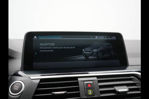 BMW X3 xDrive30e M Sport PHEV 293pk Dealer O.H. | Trekhaak Af Fabriek | Panodak | Head Up | 360 Camera | Adaptief Onderstel | Lederen Sportstoelen Memory & Verwarmd | Sfeerverlichting | Stuur Verwarmd | Keyless | Blis | Apple Carplay | Plug In Hybrid |