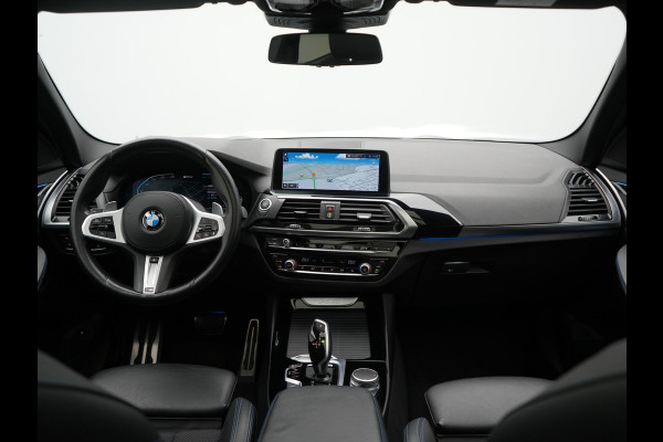 BMW X3 xDrive30e M Sport PHEV 293pk Dealer O.H. | Trekhaak Af Fabriek | Panodak | Head Up | 360 Camera | Adaptief Onderstel | Lederen Sportstoelen Memory & Verwarmd | Sfeerverlichting | Stuur Verwarmd | Keyless | Blis | Apple Carplay | Plug In Hybrid |