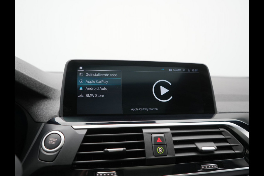 BMW X3 xDrive30e M Sport PHEV 293pk Dealer O.H. | Trekhaak Af Fabriek | Panodak | Head Up | 360 Camera | Adaptief Onderstel | Lederen Sportstoelen Memory & Verwarmd | Sfeerverlichting | Stuur Verwarmd | Keyless | Blis | Apple Carplay | Plug In Hybrid |