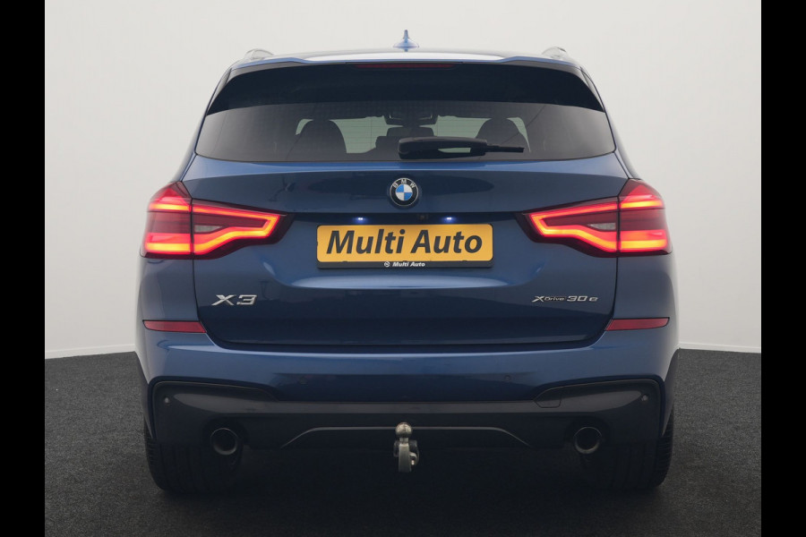 BMW X3 xDrive30e M Sport PHEV 293pk Dealer O.H. | Trekhaak Af Fabriek | Head Up | Camera | Sportstoelen Verwarmd | Harman & Kardon | Keyless | Blis | Apple Carplay | Sfeerverlichting | Cruise Control | 20''L.M. | Navigatie | DAB | Plug In Hybrid |