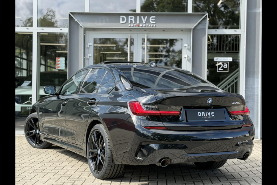 BMW 3-serie 330e High Ex. M-Sport |Schuif/kantel|Leer|Trekhaak|19"