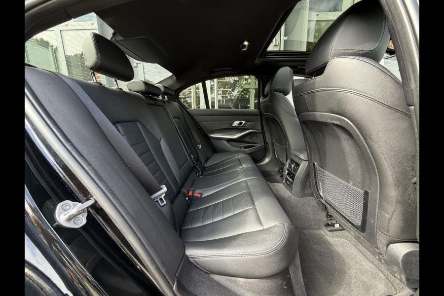 BMW 3-serie 330e High Ex. M-Sport |Schuif/kantel|Leer|Trekhaak|19"
