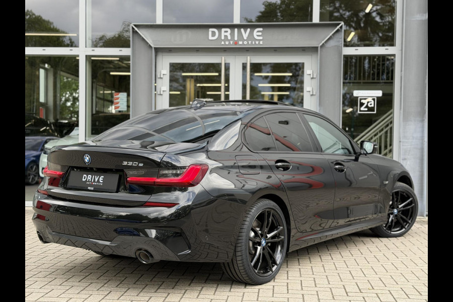 BMW 3-serie 330e High Ex. M-Sport |Schuif/kantel|Leer|Trekhaak|19"