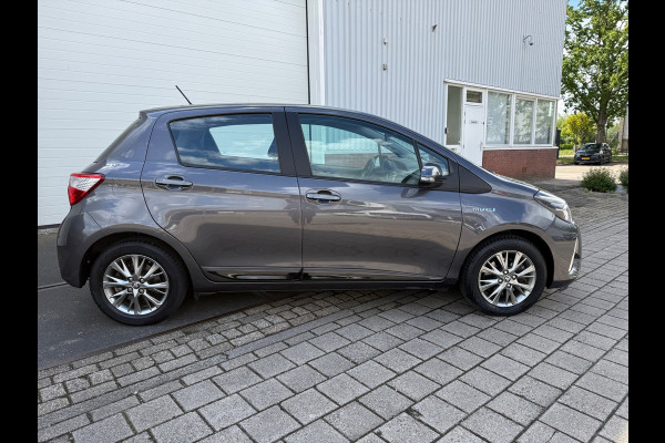 Toyota Yaris 1.5 HYBRID Design Sport 2018 AUTOMAAT CAM NAVI HISTORIE NAP