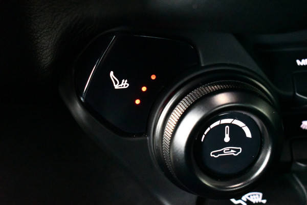 Aston Martin Vantage 4.0 V8 Carbon-ext | Ceramic-brakes | 26dkm