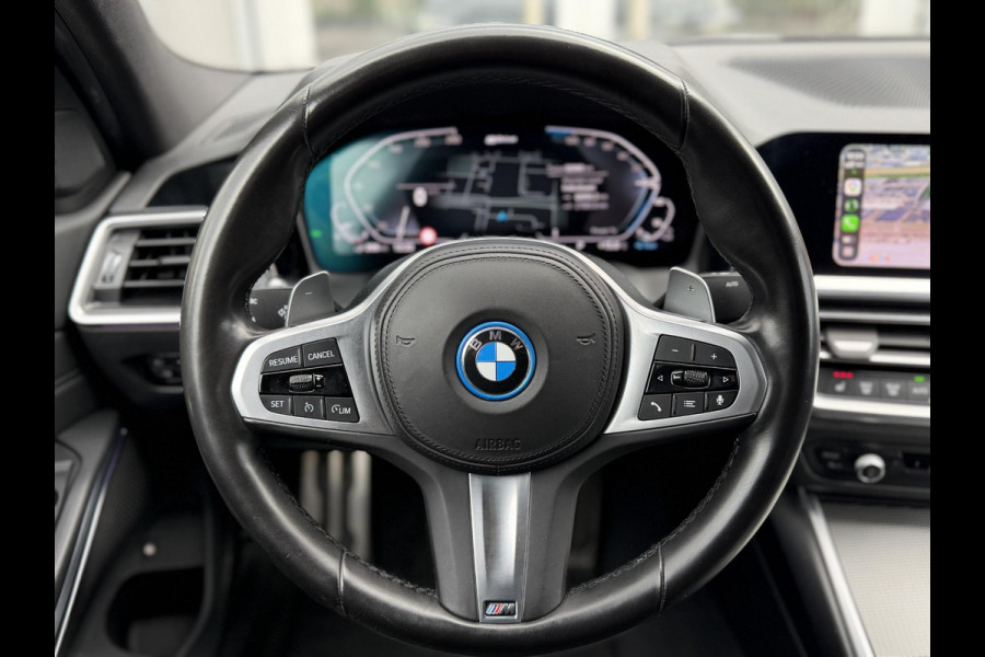 BMW 3-serie 330e High Ex. M-Sport |Schuif/kantel|Leer|Trekhaak|19"