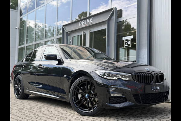 BMW 3-serie 330e High Ex. M-Sport |Schuif/kantel|Leer|Trekhaak|19"