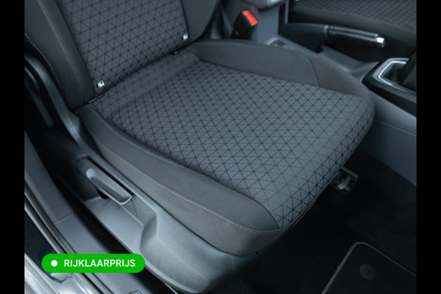 Volkswagen T-Cross 1.0 TSI Style | Stoelverwarming | Adaptive cruise | Camera | Side-assist | Climate control | All-season, Apple carplay/Android auto