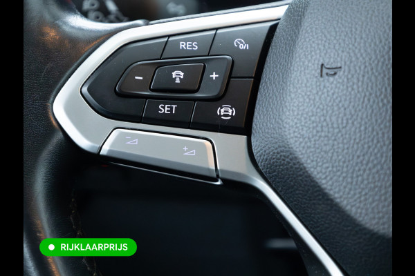 Volkswagen T-Cross 1.0 TSI Style | Stoelverwarming | Adaptive cruise | Camera | Side-assist | Climate control | All-season, Apple carplay/Android auto