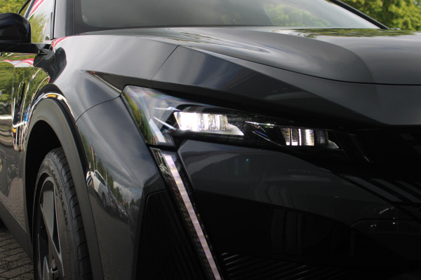 Peugeot 408 1.6 HYbrid 225PK EAT8 GT | PANORAMA SCHUIF/KANTEL DAK | FOCAL PREMIUM AUDIO SYSTEM | STUUR VERWARMING | SFEER VERLICHTING | 20" LICHTMETALEN VELGEN | ELEKTRISCH BEDIENBARE ACHTERKLEP | LED MATRIX KOPLAMPEN | 360° CAMERA | PARKEERSENSOREN VOOR + ACHTER | DRAADLOZE TELEFOONLADER | DRAADLOZE APPLE CARPLAY/ANDROID AUTO | NAVIGATIE | DODEHOEK DETECTIE | ADAPTIVE CRUISE CONTROL |