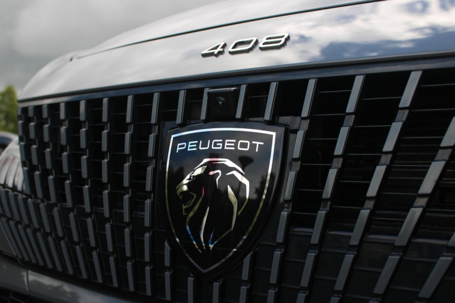 Peugeot 408 1.6 HYbrid 225PK EAT8 GT | PANORAMA SCHUIF/KANTEL DAK | FOCAL PREMIUM AUDIO SYSTEM | STUUR VERWARMING | SFEER VERLICHTING | 20" LICHTMETALEN VELGEN | ELEKTRISCH BEDIENBARE ACHTERKLEP | LED MATRIX KOPLAMPEN | 360° CAMERA | PARKEERSENSOREN VOOR + ACHTER | DRAADLOZE TELEFOONLADER | DRAADLOZE APPLE CARPLAY/ANDROID AUTO | NAVIGATIE | DODEHOEK DETECTIE | ADAPTIVE CRUISE CONTROL |