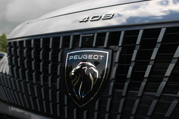 Peugeot 408 1.6 HYbrid 225PK EAT8 GT | PANORAMA SCHUIF/KANTEL DAK | FOCAL PREMIUM AUDIO SYSTEM | STUUR VERWARMING | SFEER VERLICHTING | 20" LICHTMETALEN VELGEN | ELEKTRISCH BEDIENBARE ACHTERKLEP | LED MATRIX KOPLAMPEN | 360° CAMERA | PARKEERSENSOREN VOOR + ACHTER | DRAADLOZE TELEFOONLADER | DRAADLOZE APPLE CARPLAY/ANDROID AUTO | NAVIGATIE | DODEHOEK DETECTIE | ADAPTIVE CRUISE CONTROL |